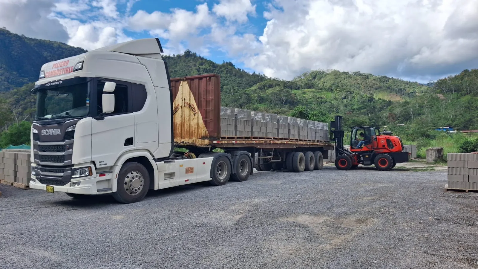 Flota de transporte pesado de Bulcar Tech